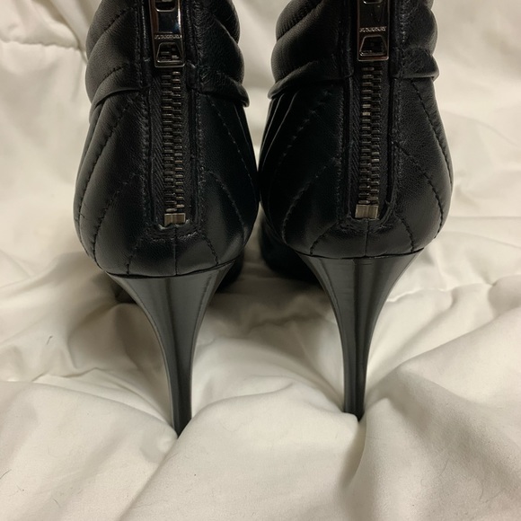 Burberry ankle boots - Picture 3 of 5